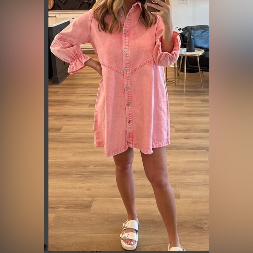 Pink denim dress - Size Large NWT